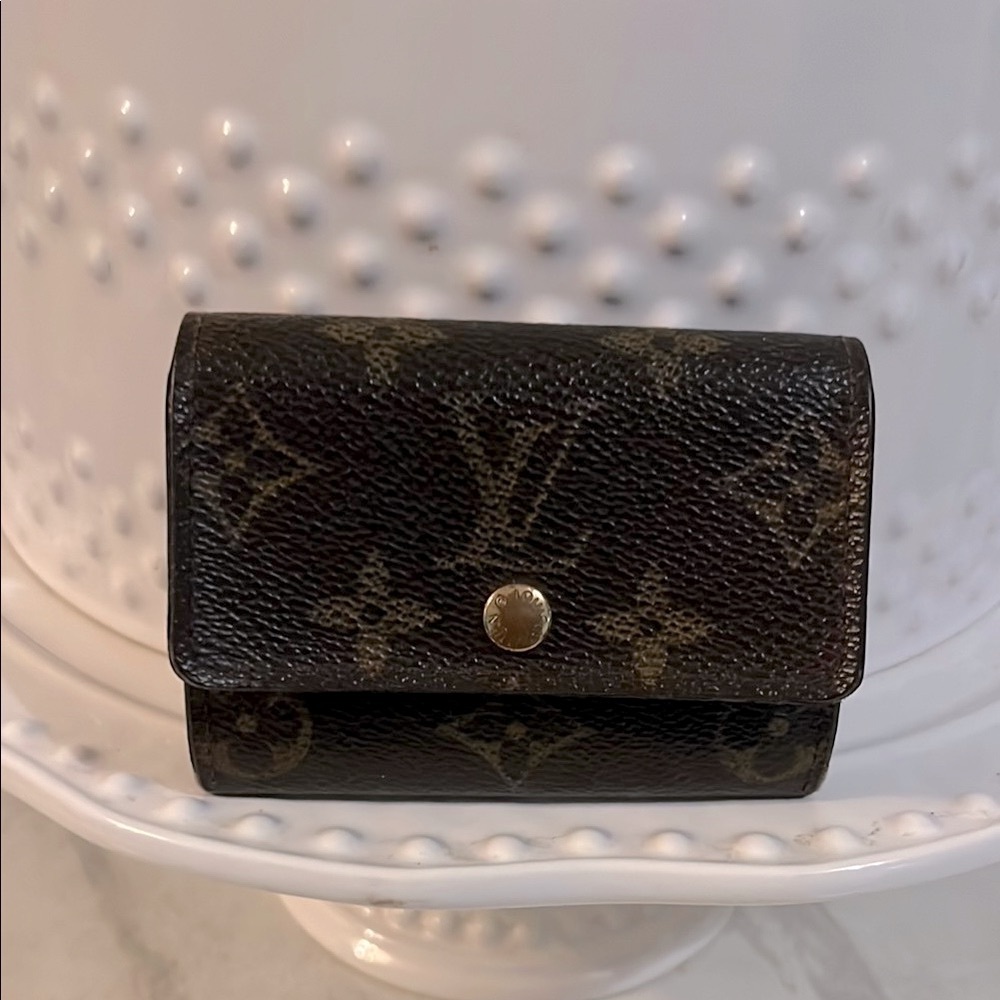 Louis Vuitton Monogram Card Holder